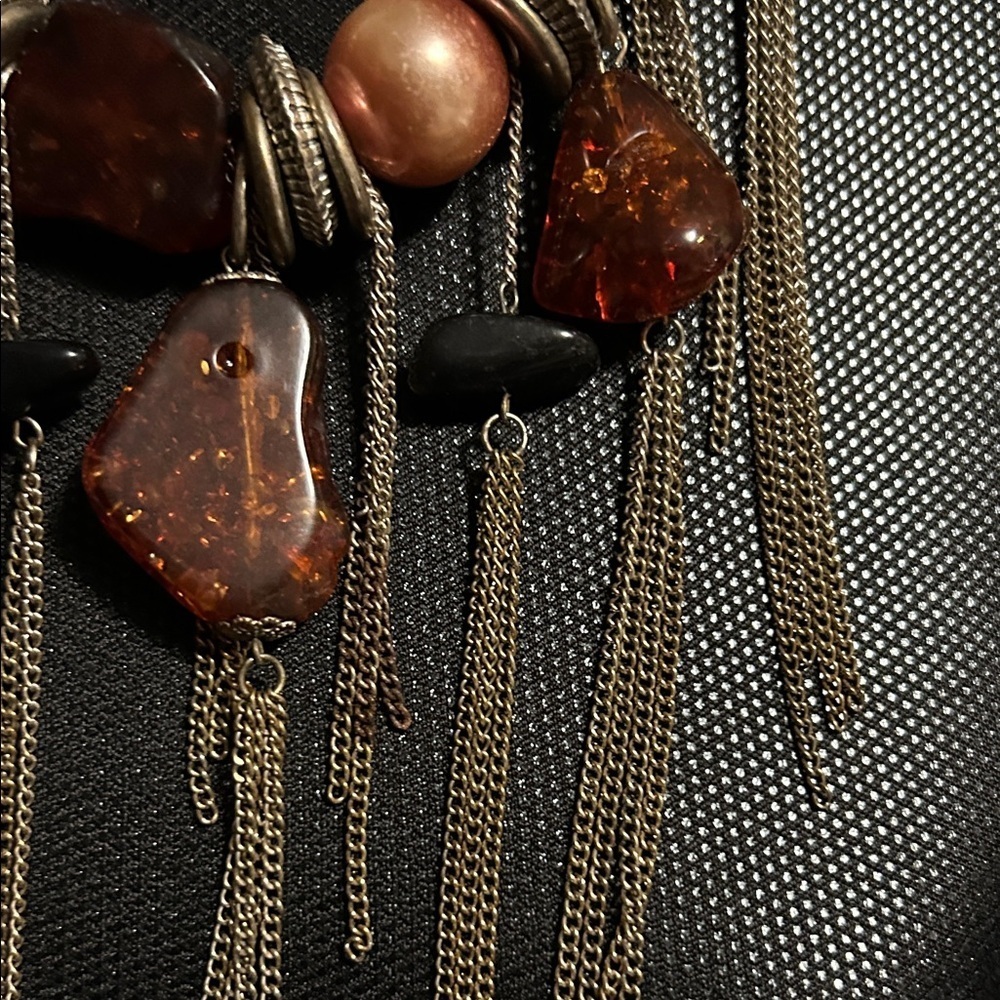 Elegant Multi-Stone Necklace - Picture 3 of 10